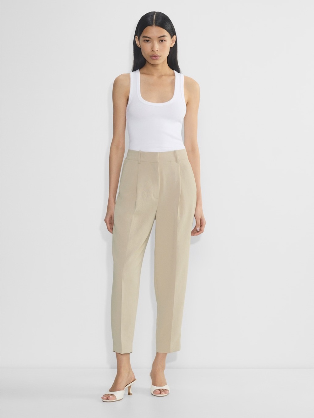 Clover carrot pants NWOT